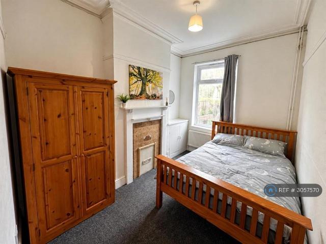 Sulgrave Road, Leicester, LE5 4 bed terraced house to rent £1,400 pcm £323 pw