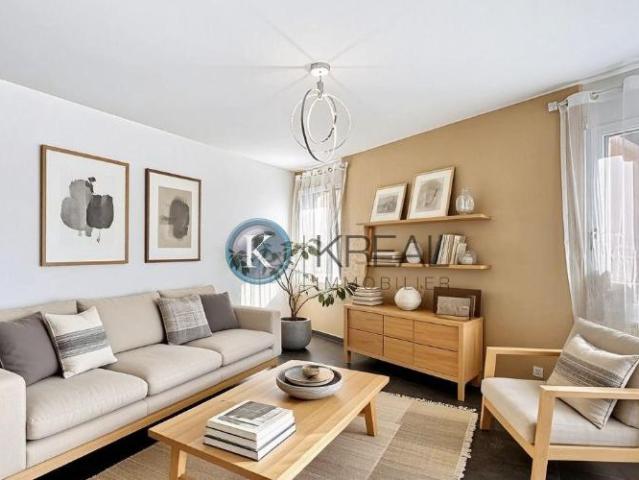 Sullens geräumige 4.5 Zimmer Wohnung in Sullens