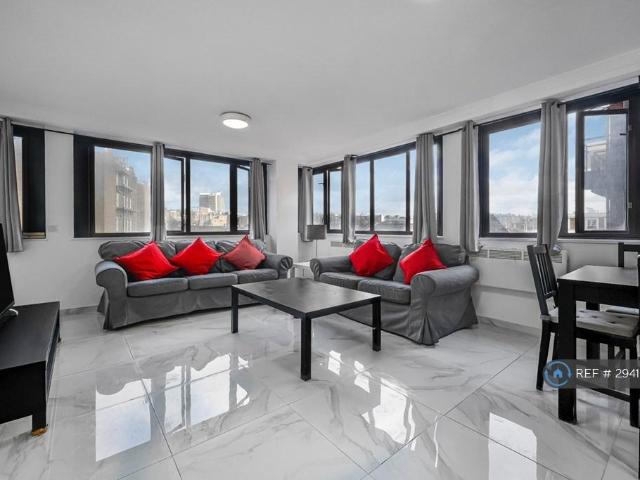 Sullivan Court, London, SW5 3 bed flat to rent £4,116 pcm £950 pw