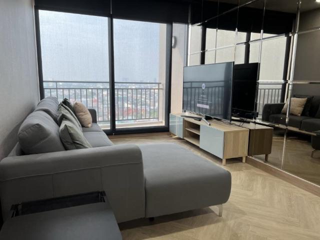 Supalai Loft Yaek Fai Chai Station【 & 】ลอฟต์โปร่ง เพดานสูง ดีไซน์เท่ มีเอกลักษณ์ชัด ติดต่อไลน์ไอดี: @hacondo