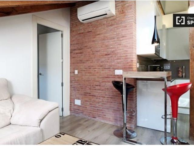 Super apartamento de 1 dormitorio en alquiler cerca del Palacio Real de Madrid en Imperial