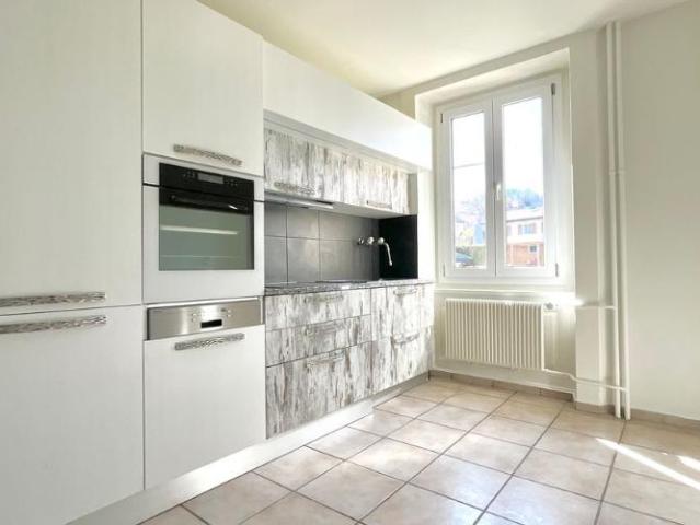 Super appartement de 4.5 pièces avec balcon