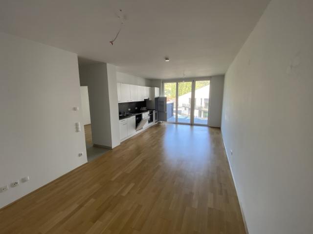 super aufgeteilte Neubauwohnung Nähe FH!