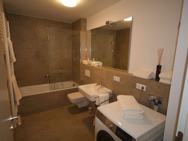 Super chic apartment near the fair, Munchen Amsterdam Apartments for Rent