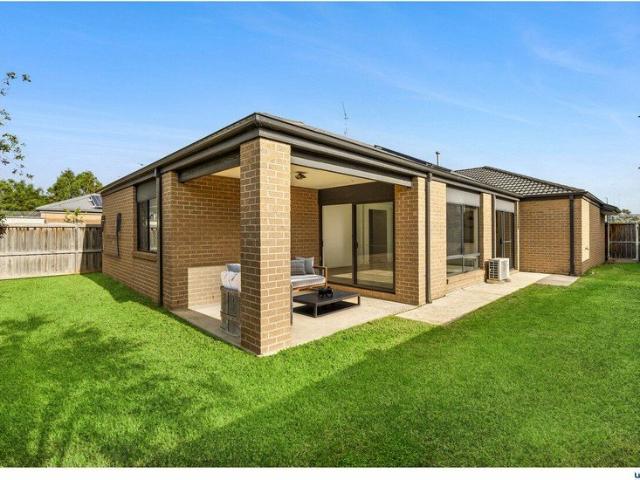 Super Convenient Location with Long Elevation to the North