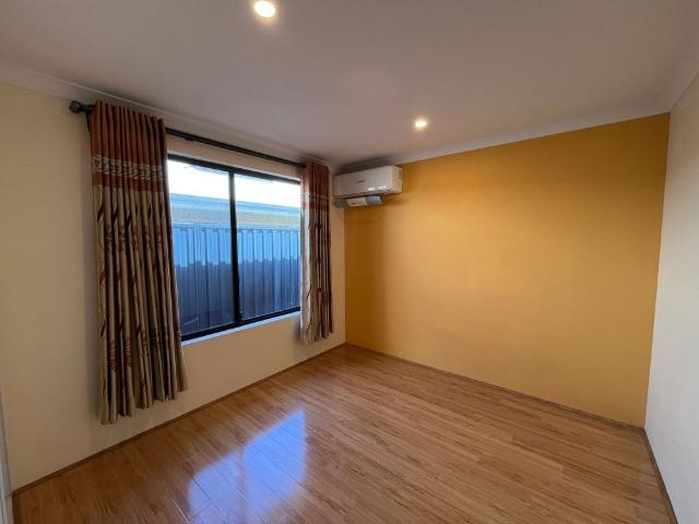 Super Convenient Location @ $750 Per Week
