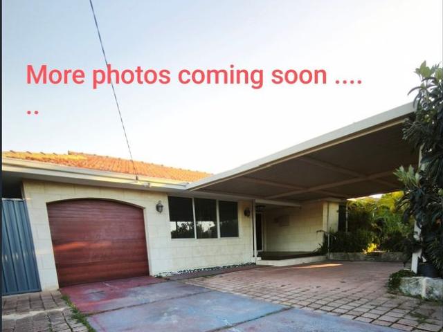 SUPER CONVENIENTLY LOCATED SPACIOUS HOME!