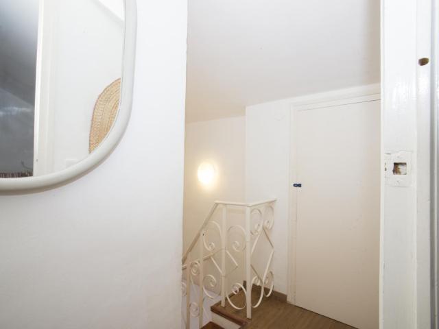 Super cool 3 bedroom flat with terrace