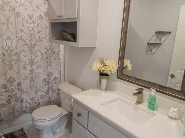 SUPER COZY APARTMENT IN THE HEART OF DOWNTOWN OKC 2 Bedroom Apartment for Rent at 900 Nw 13th St, Oklahoma City, OK 73106 Downtown Oklahoma City