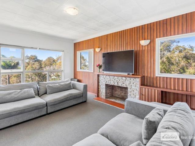 Super Cute Home with Magnificent Views