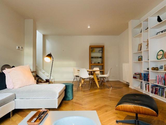 Super design Flat 95m2 in mansion with garage