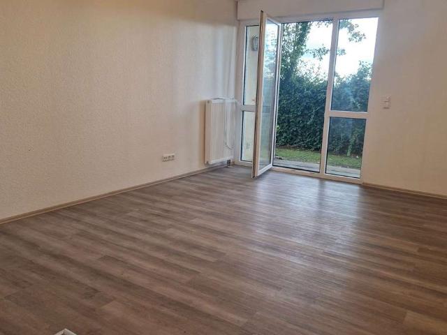 Super Gelegenheit! Drei 1 Zimmer Wohnungen, nebeneinander und im EG! Entweder einzeln oder im Paket!