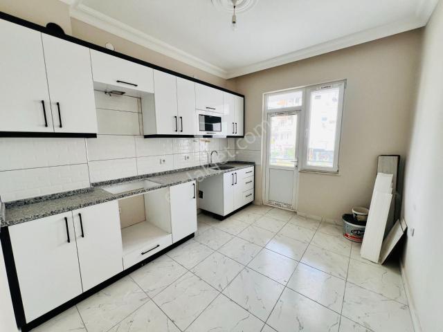 Süper Konumda İçi Full Tadilatlı Çok Geniş 3+1