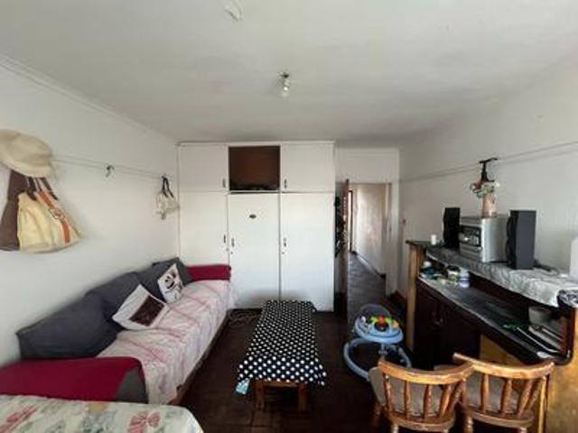 super large two bedrooms flat with.