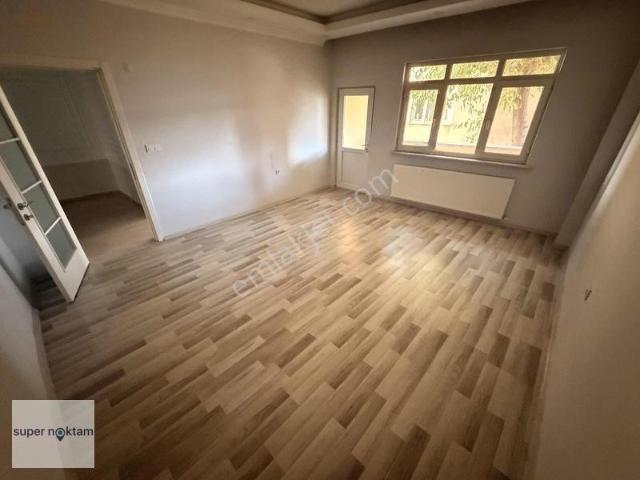 Süper Noktam'dan Altınşehir'de 1.kat Kiralık 2+1 110mt'2 Daire
