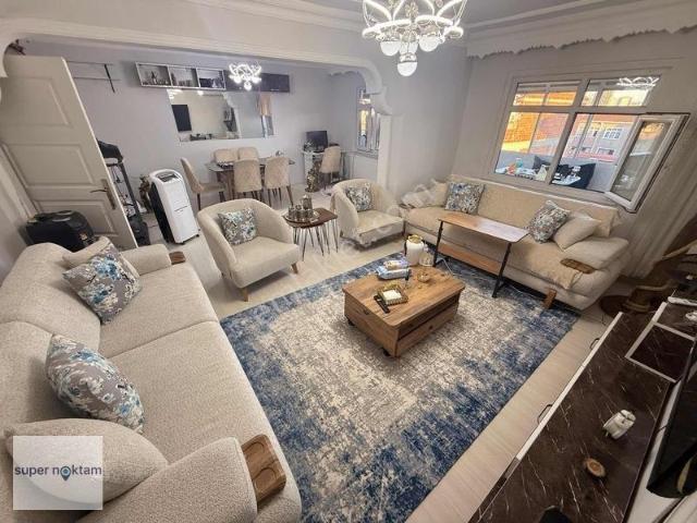 Süper Noktam'dan Satılık 4+1 150m2 Full Tadilatlı Daire