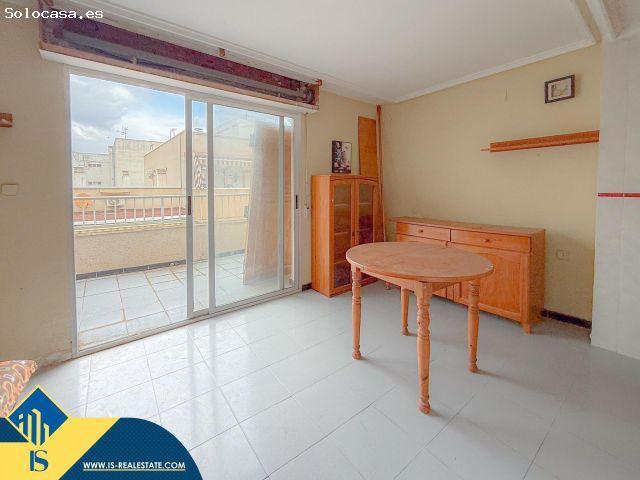 Super Oferta! Magnifico atico con amplia terraza a pocos metros del mar, sin mueble