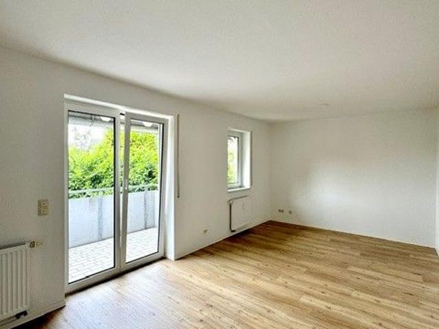 Super ruhige Lage mit einem schönen Balkon!