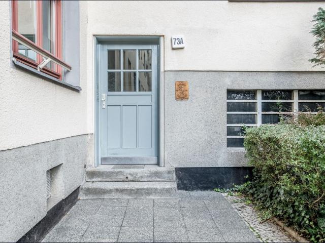 Super schöne 3 Zimmer Wohnung in toller Lage in Charlottenburg. Hochwertige Möbel und Austattung Berlin Amsterdam Apartments for Rent
