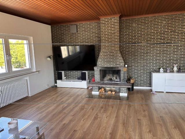 Super schöne Penthouse Wohnung mit Aufzug bis in die Wohnung & großer Dachterrasse