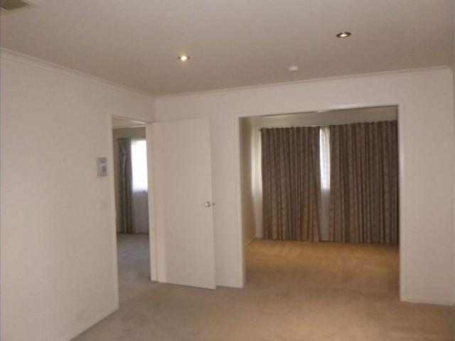 SUPER SIZED 5 BEDROOM HOME IN A GREAT LOCATION: Walk to Waverley Christian College