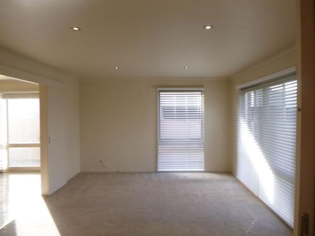 SUPER SIZED 5 BEDROOM HOME IN A GREAT LOCATION: Walk to Waverley Christian College