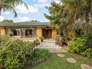 Super Sized 1821sqm approx Allotment With Vast Potential In Blue Chip Foothills' Location