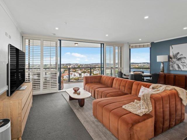 Super sized with stunning views