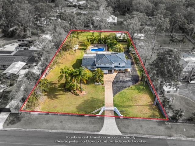 SUPER SIZED FAMILY LIVING ON PRIVATE 5000M2 DUAL LIVING OPPORTUNITY