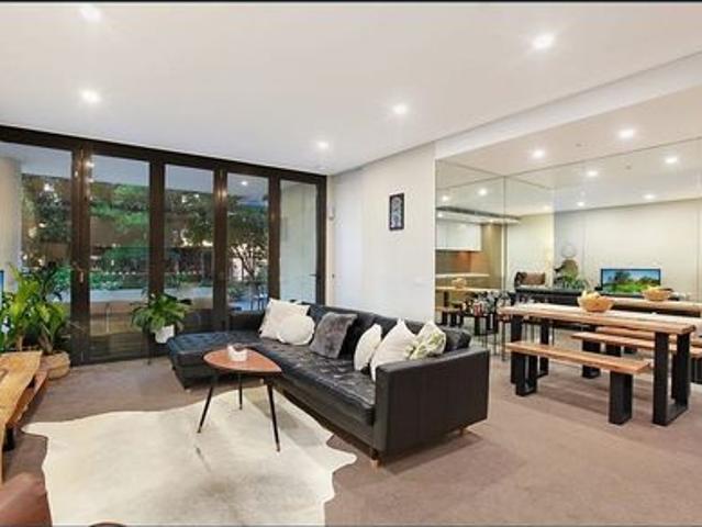 Super Spacious 1 bedroom and Study