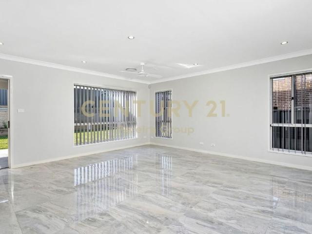 Super Spacious Double Storey Home with Side Access