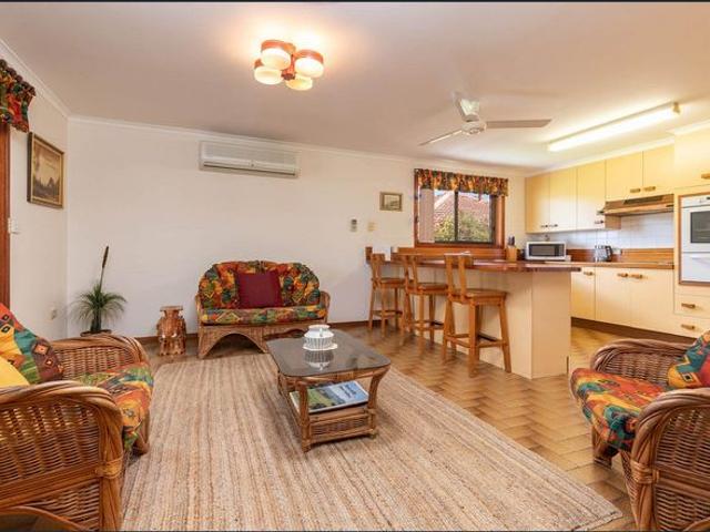 Super spacious home main street convenience