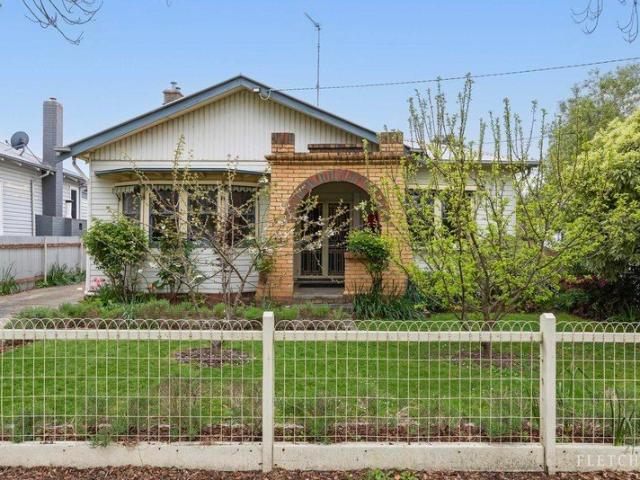 Super Spacious Home on Enormous 1143 sqm Allotment