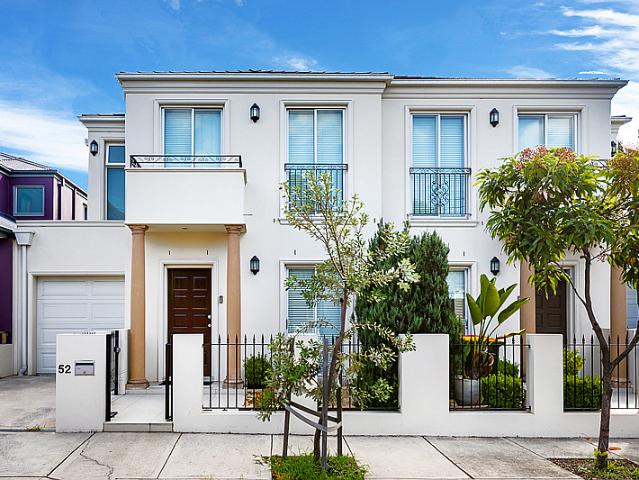 Super spacious & modern