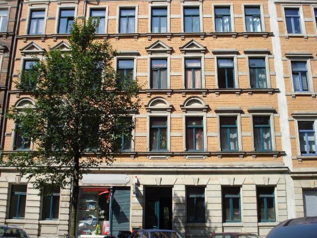 Supermodern, große Essküche
