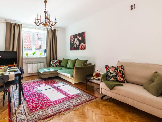 SuperApart Świętojańska 19