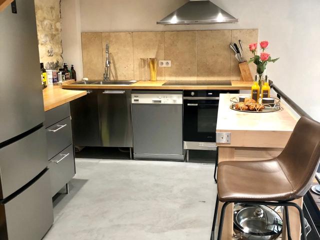 Superb 3 bedroom air conditioned loft with terrace near Buttes Chaumont, Paris Amsterdam Apartments for Rent