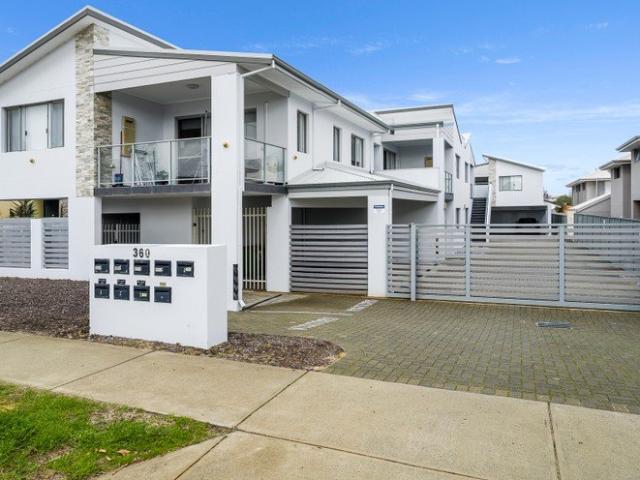 SUPERB 2 X 2 APARTMENT IN PRIME LOCATION