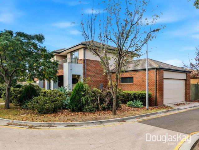 Superb 30 Square* Family Abode in Lush Callaway Park