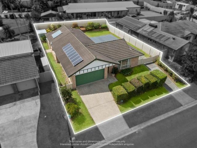 Superb 4 Bed 2 Bath 2 Living Areas Brick & Tile Family Home Position Cannot Be Beaten