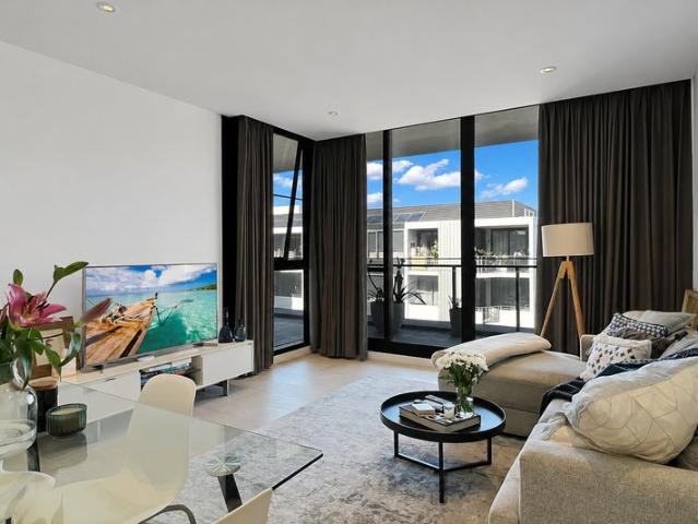 Superb Coastal Pad