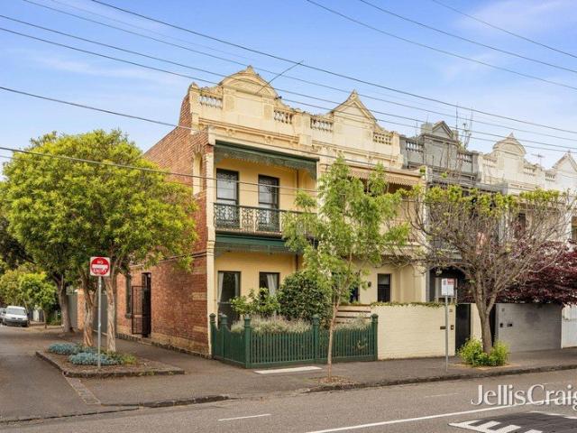 Superb corner space & character near the Darling Gardens