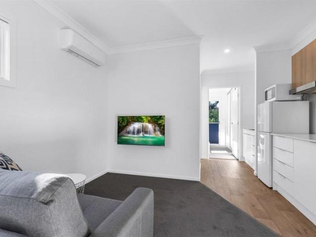 SUPERB CHERMSIDE LOCATION