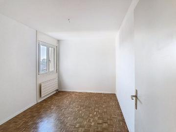 Superb bright accommodation with loggia and exceptional panorama