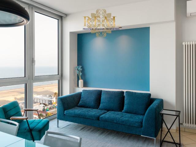 Superb four room apartment with sea view in Riccione