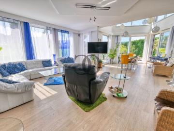 Superb family property with swimming pool