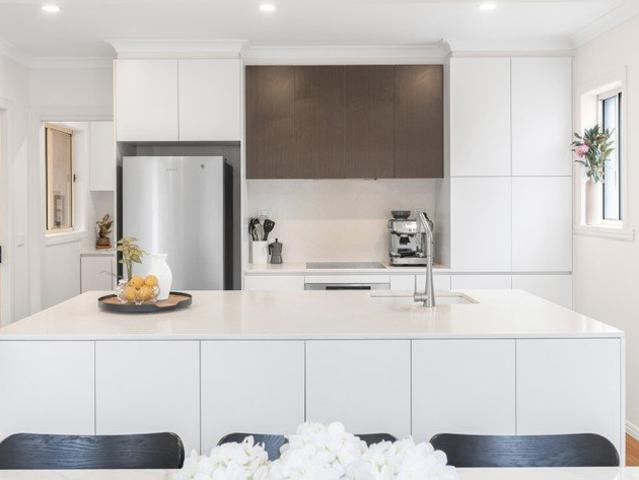 Superb Features, Winning Lifestyle
