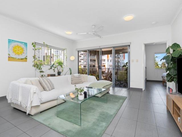 Superb investment opportunity in standout city setting!