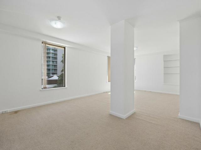 Superb Location, Spacious Apartment, Best Value in East Perth!