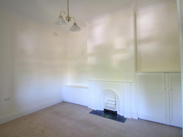 Superb Location with Gardening Included